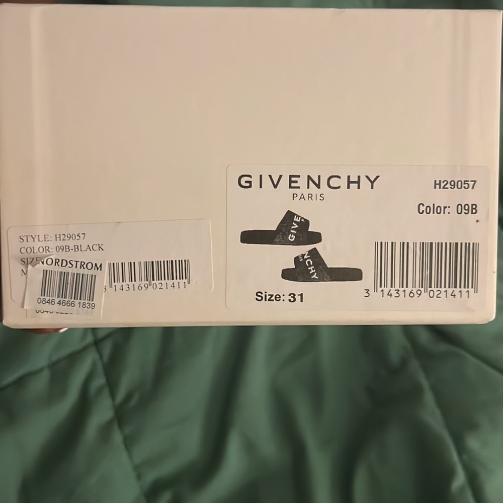 Givenchy(Kids) Slides - Picture 3 of 4
